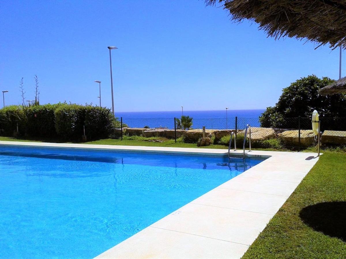 Belvilla By Oyo Camarate Golf Estepona Exteriör bild