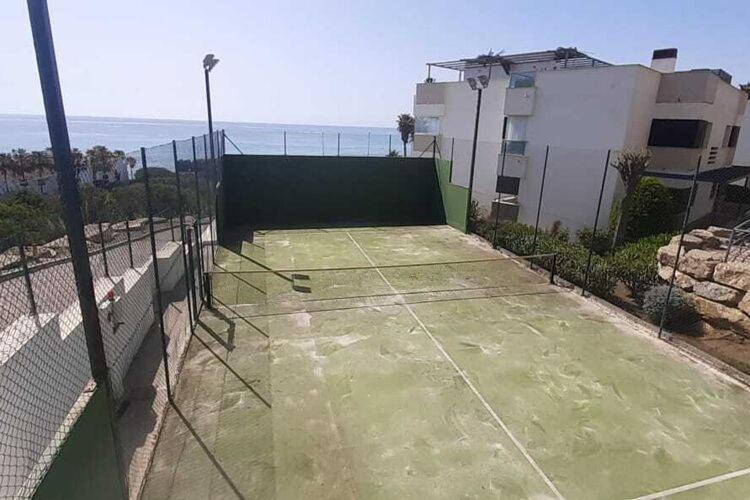 Belvilla By Oyo Camarate Golf Estepona Exteriör bild